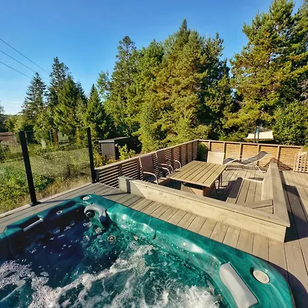 Casa de Férias Modern With Jacuzzi And Stunning Sea View
